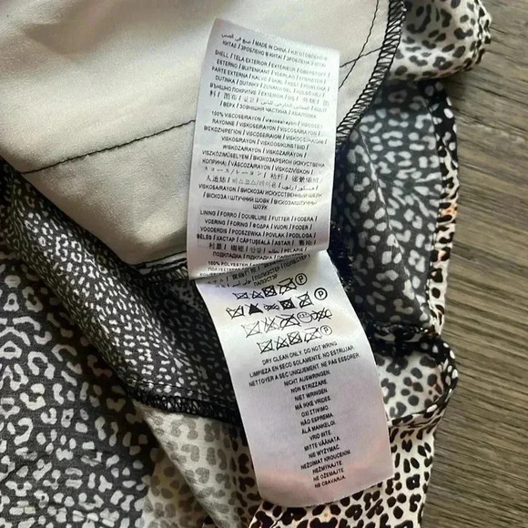 🔥MARCIANO🔥 | Blue and grey animal print sleeveless dress - Picture 11 of 12